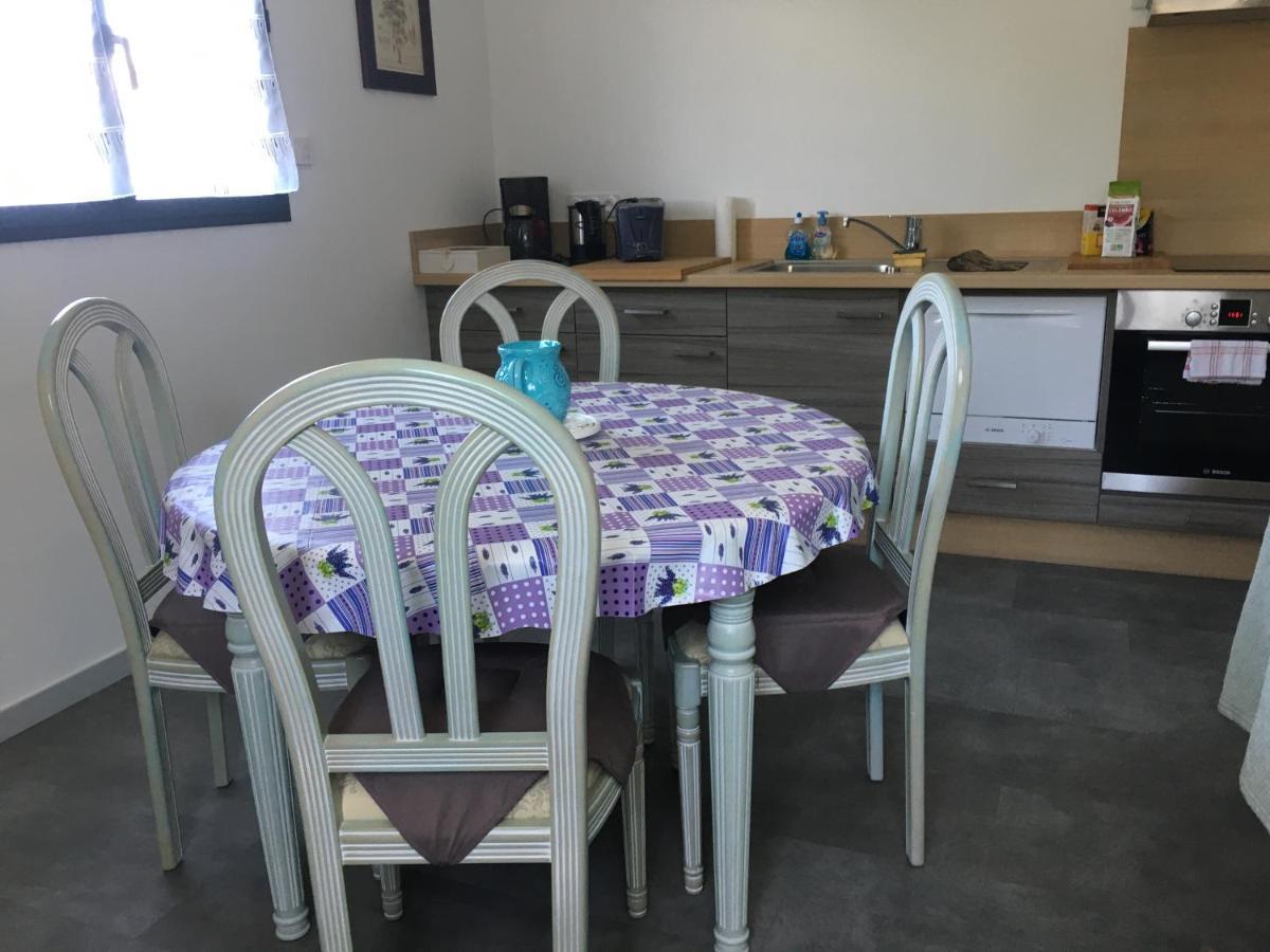 Appartement T2 Independant Dans Maison Pugny-Chatenod エクステリア 写真